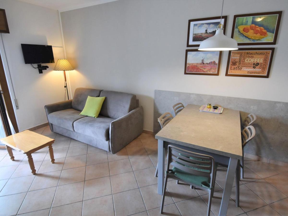 Holiday Home Villa Vesta By Interhome Crone Bagian luar foto